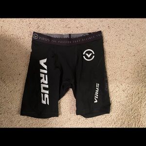 Virus Men's Compression Shorts size Large